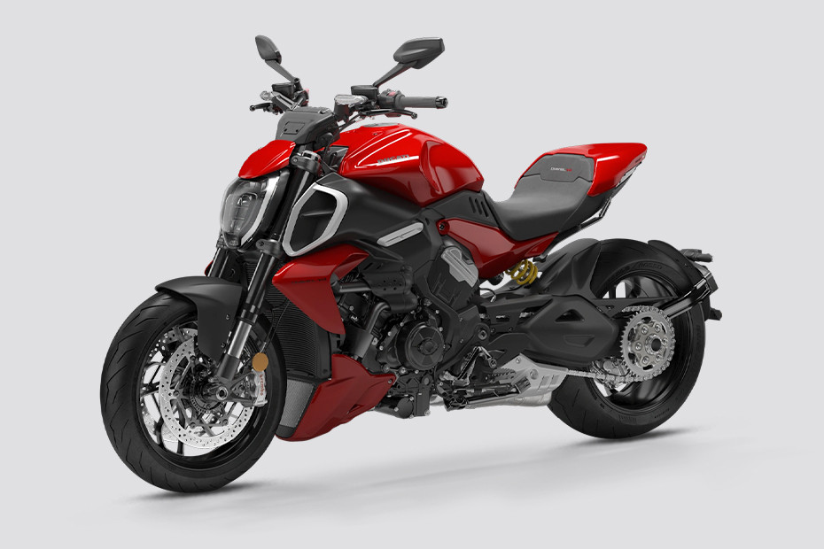 Ducati Diavel V4