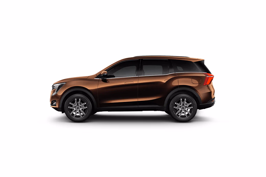 Mahindra XUV700 thumbnail 15