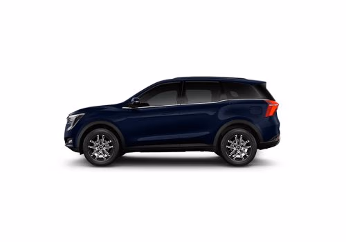Mahindra XUV700 thumbnail 19