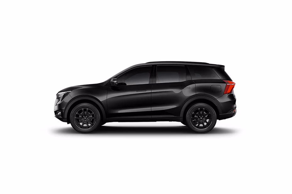 Mahindra XUV700 thumbnail 11