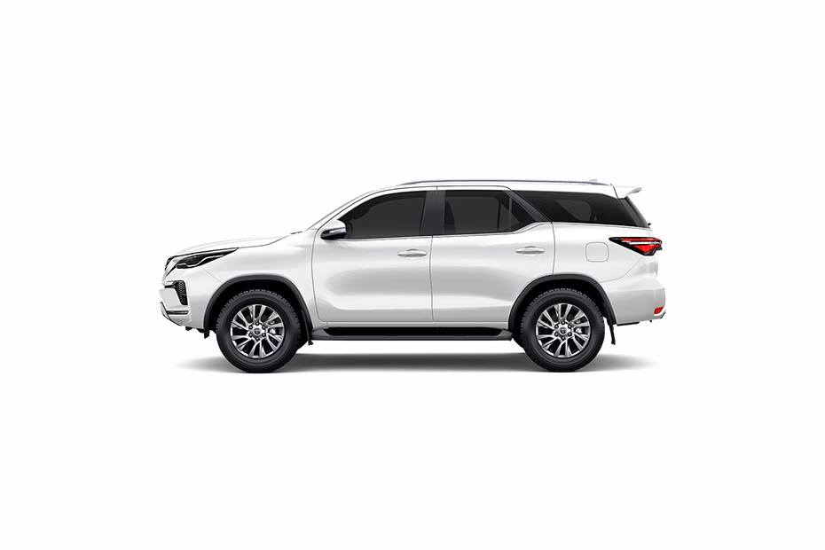 Toyota Fortuner thumbnail 10