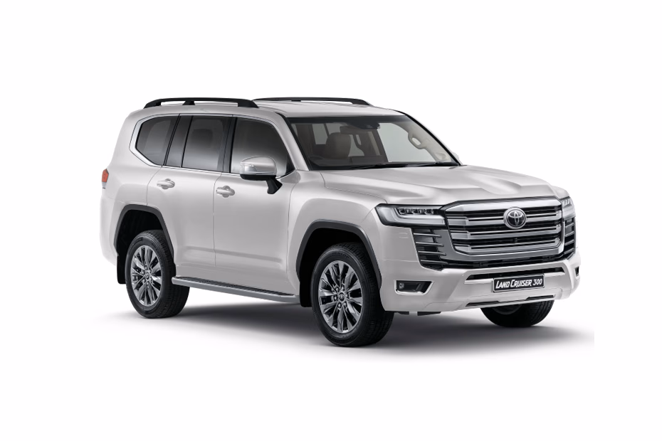 Toyota Land Cruiser in Precious White Pearl