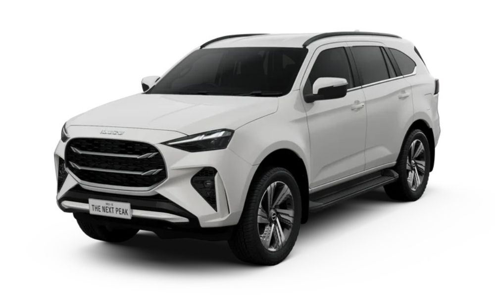 Isuzu MU-X thumbnail 3