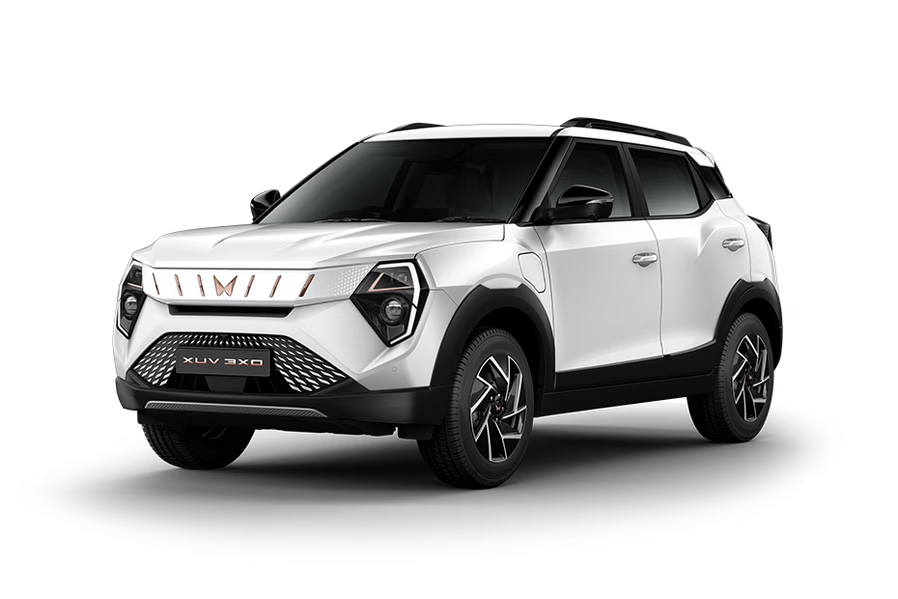 Mahindra XUV 3XO EV thumbnail 3