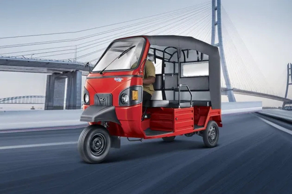 Mahindra e-Alfa Super